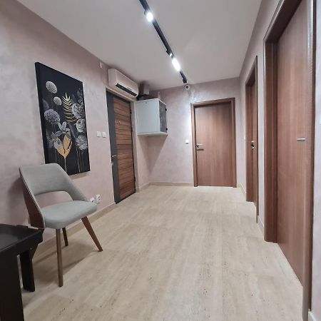 Airport Molko Apartments Surčin Extérieur photo