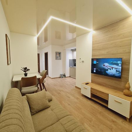 Airport Molko Apartments Surčin Extérieur photo