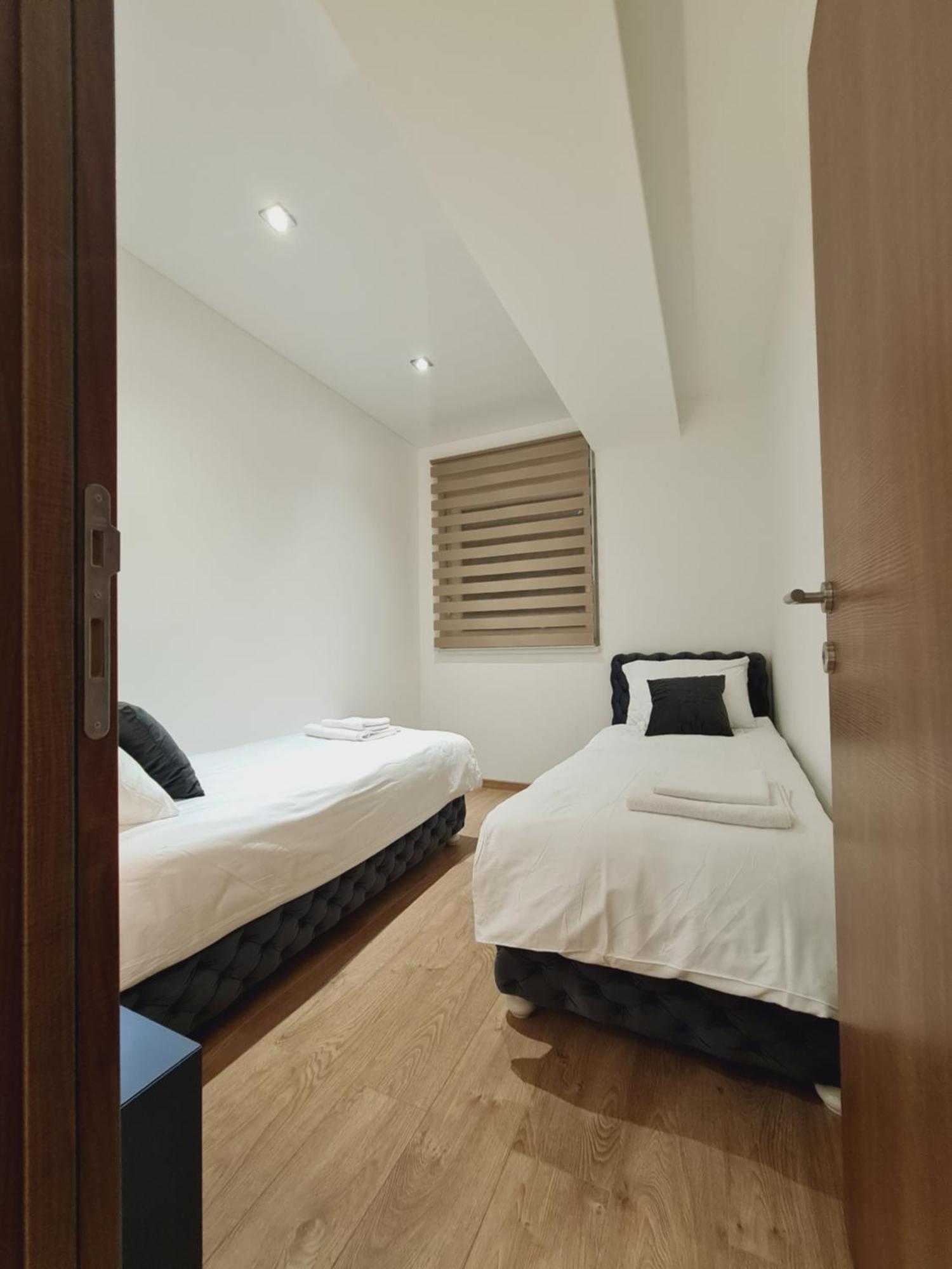 Airport Molko Apartments Surčin Extérieur photo